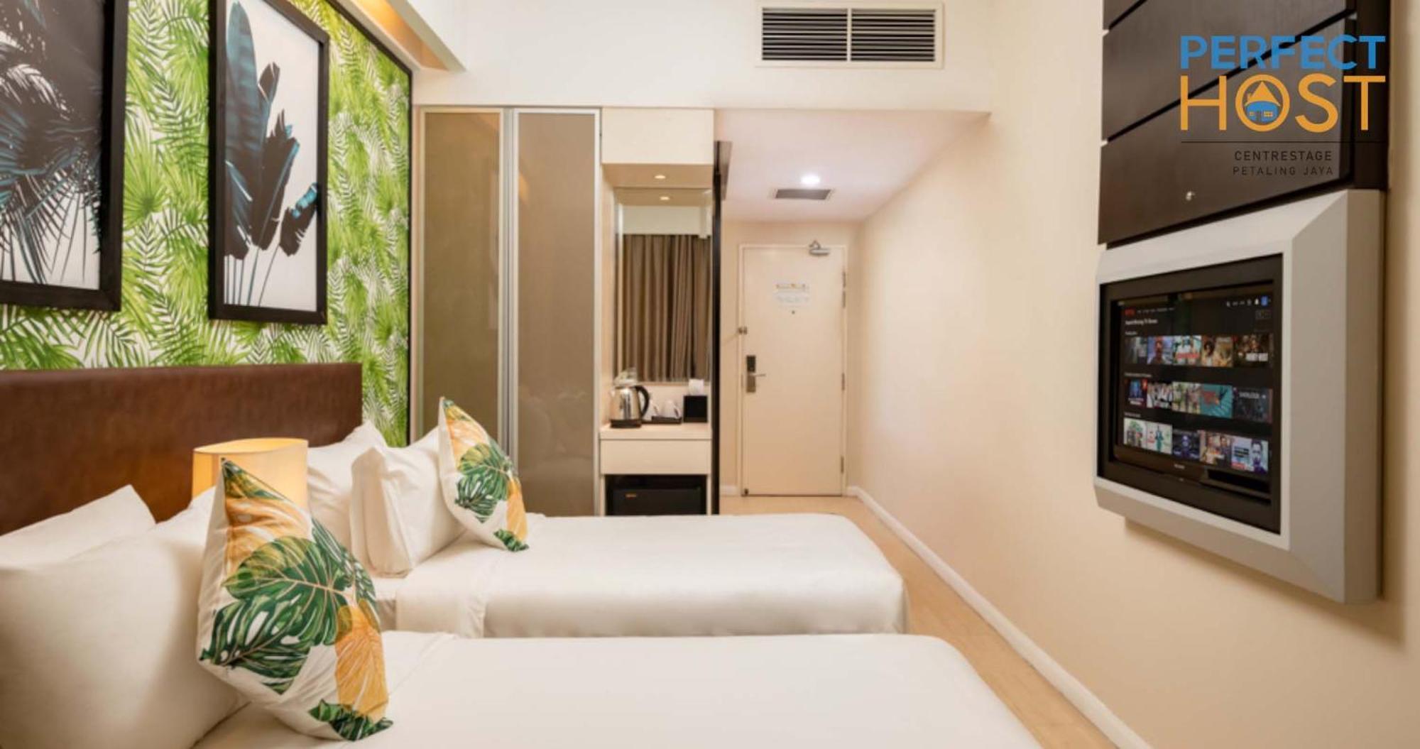 Centrestage Petaling Jaya By Perfect Host Hotell Exteriör bild Deluxe Room