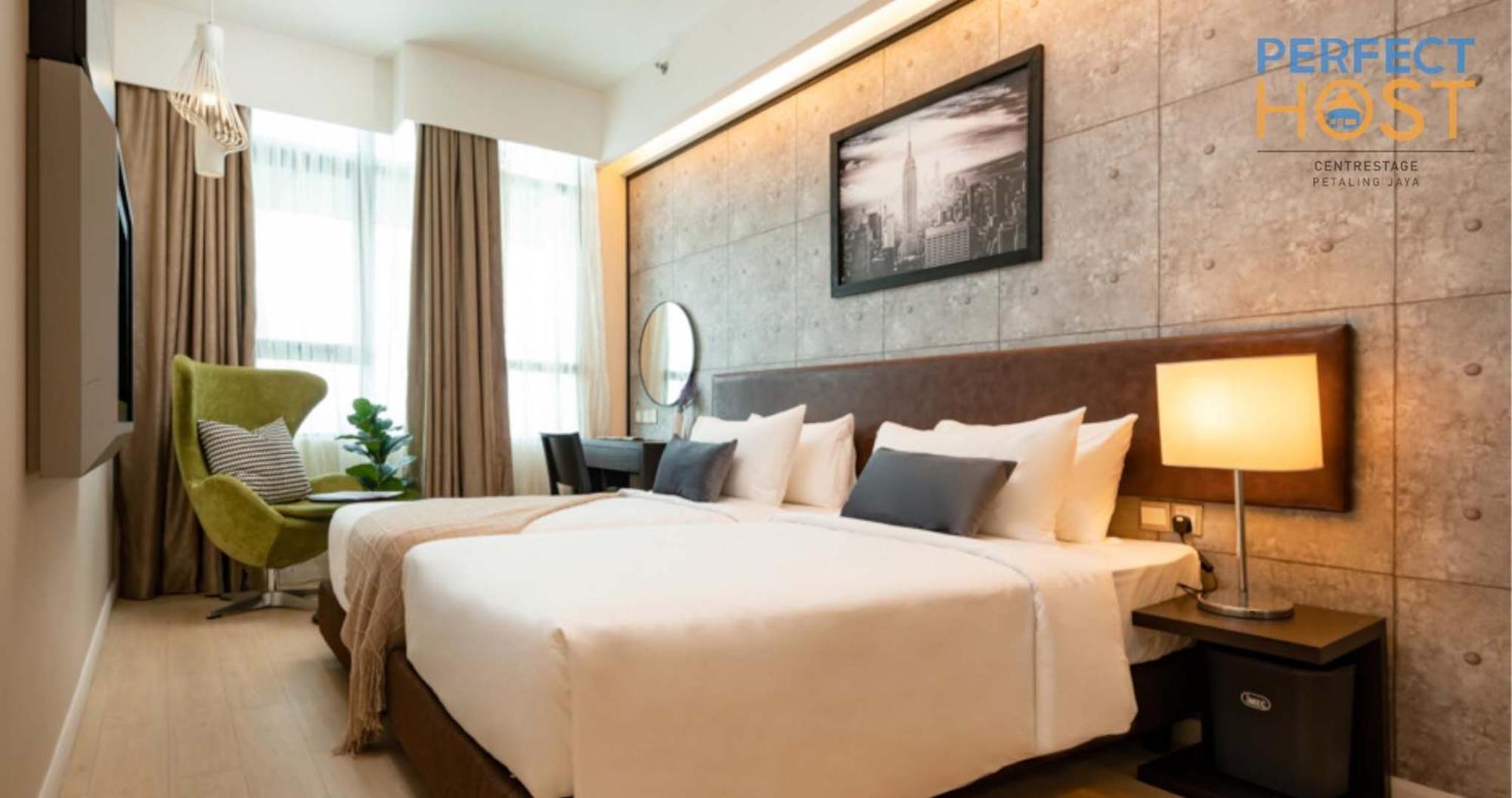 Centrestage Petaling Jaya By Perfect Host Hotell Exteriör bild Deluxe Room