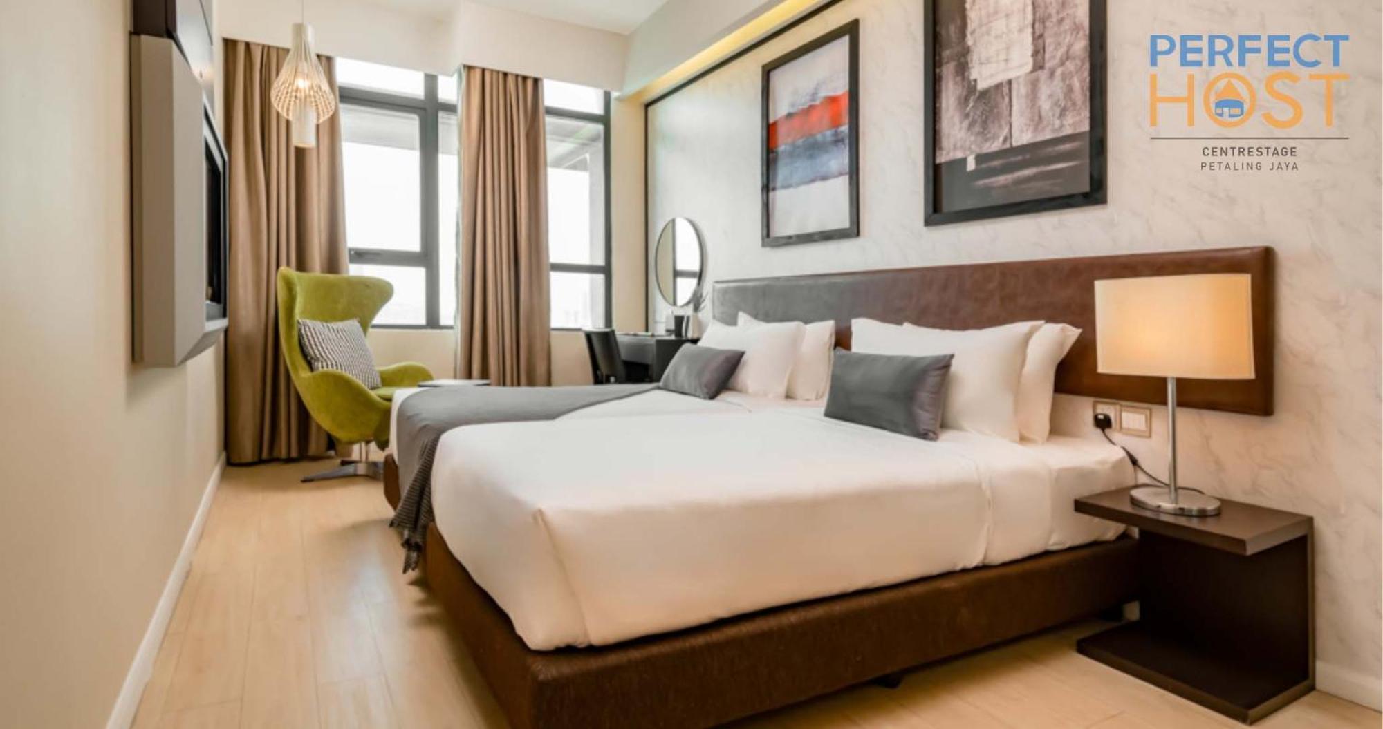 Centrestage Petaling Jaya By Perfect Host Hotell Exteriör bild Deluxe Room
